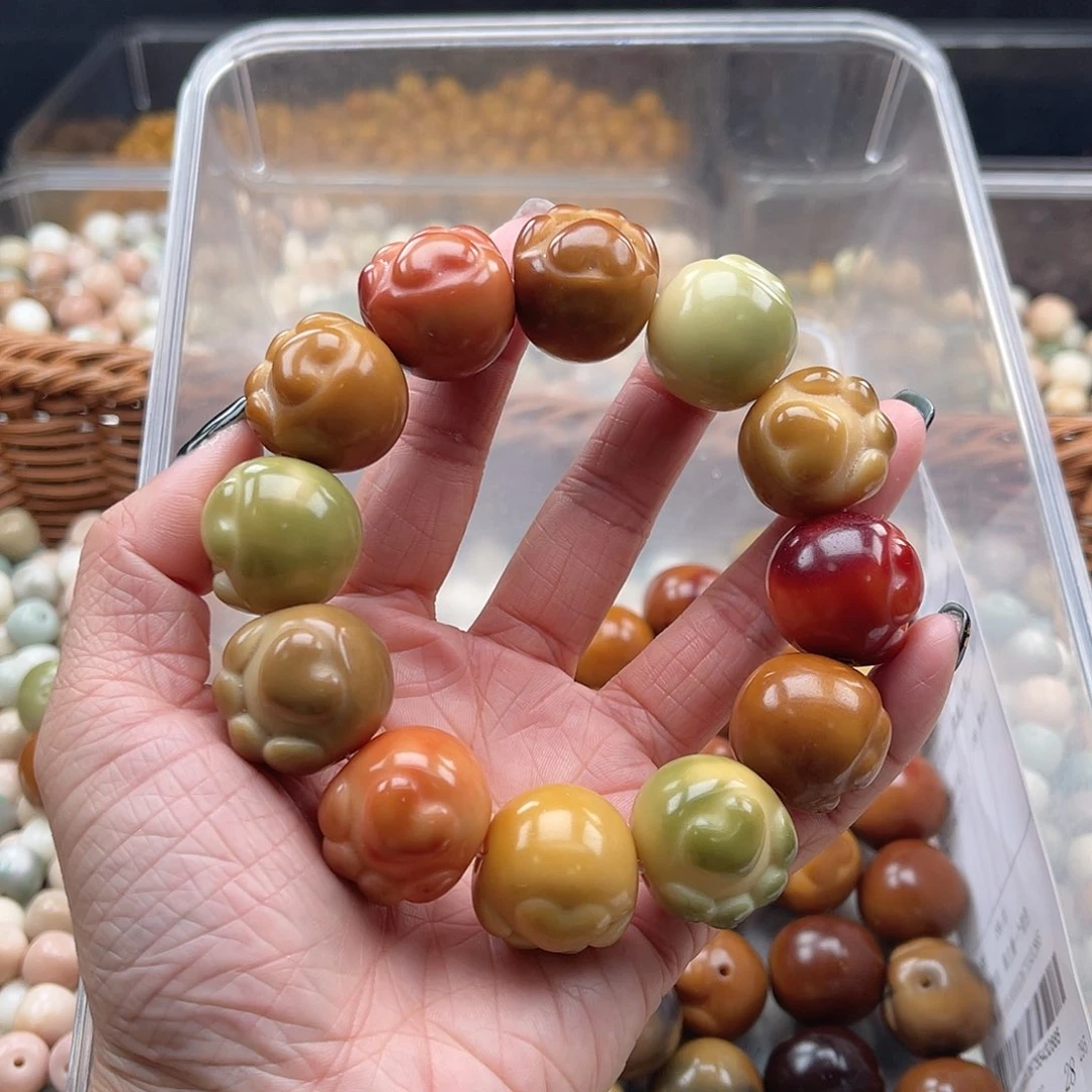 白玉菩提吊坠邦****子C/22mm/13颗