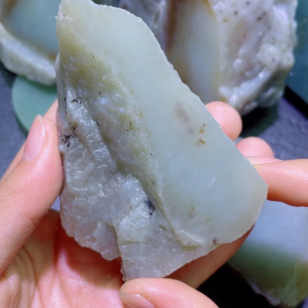 和田玉（糖玉）未镶嵌珠宝半成品