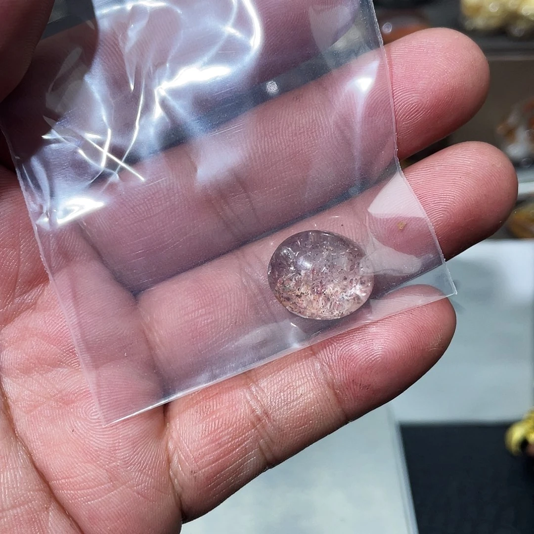 水晶颈饰未镶嵌阿****n天然水晶