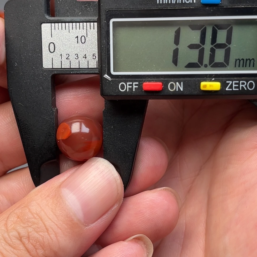 南红玛瑙未镶嵌珠宝半成品