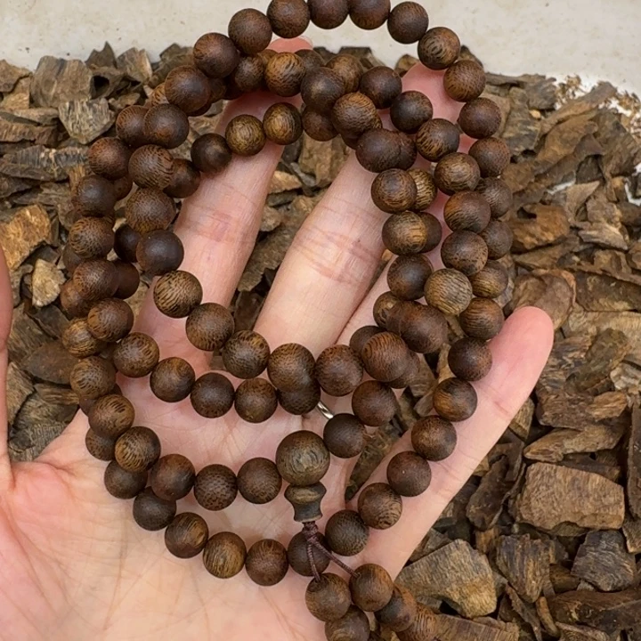 沉香香囊沉香海南老白棋沉浮0.8规格35