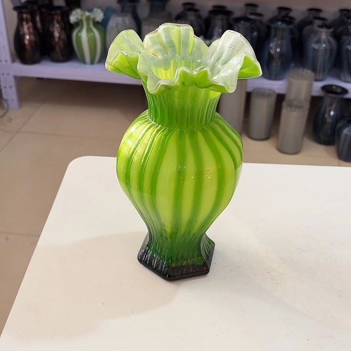 高度25厘米4456花瓶