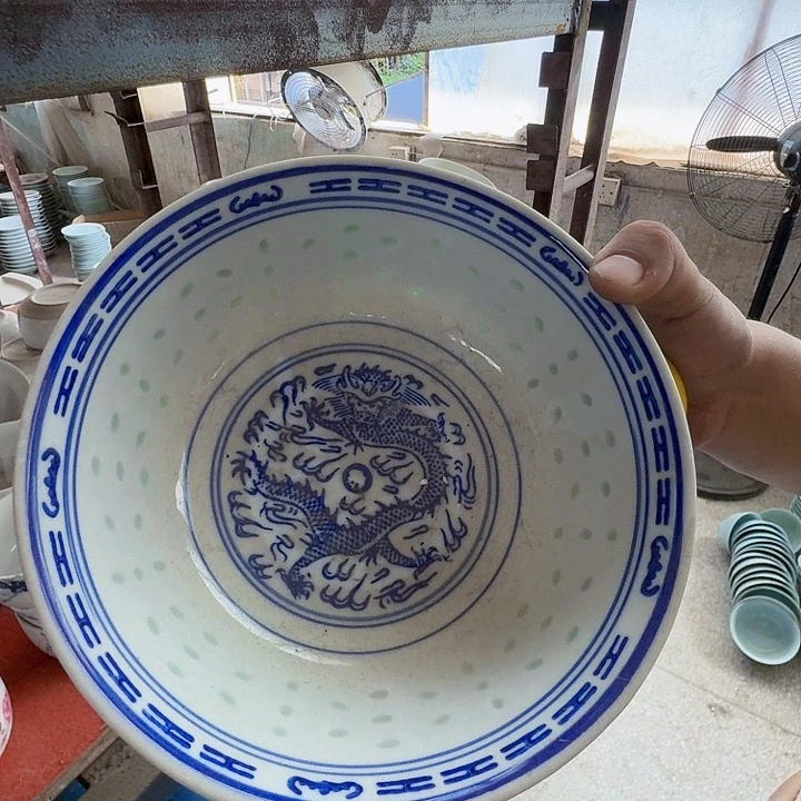 景德镇高温陶瓷青花玲珑大面碗1个