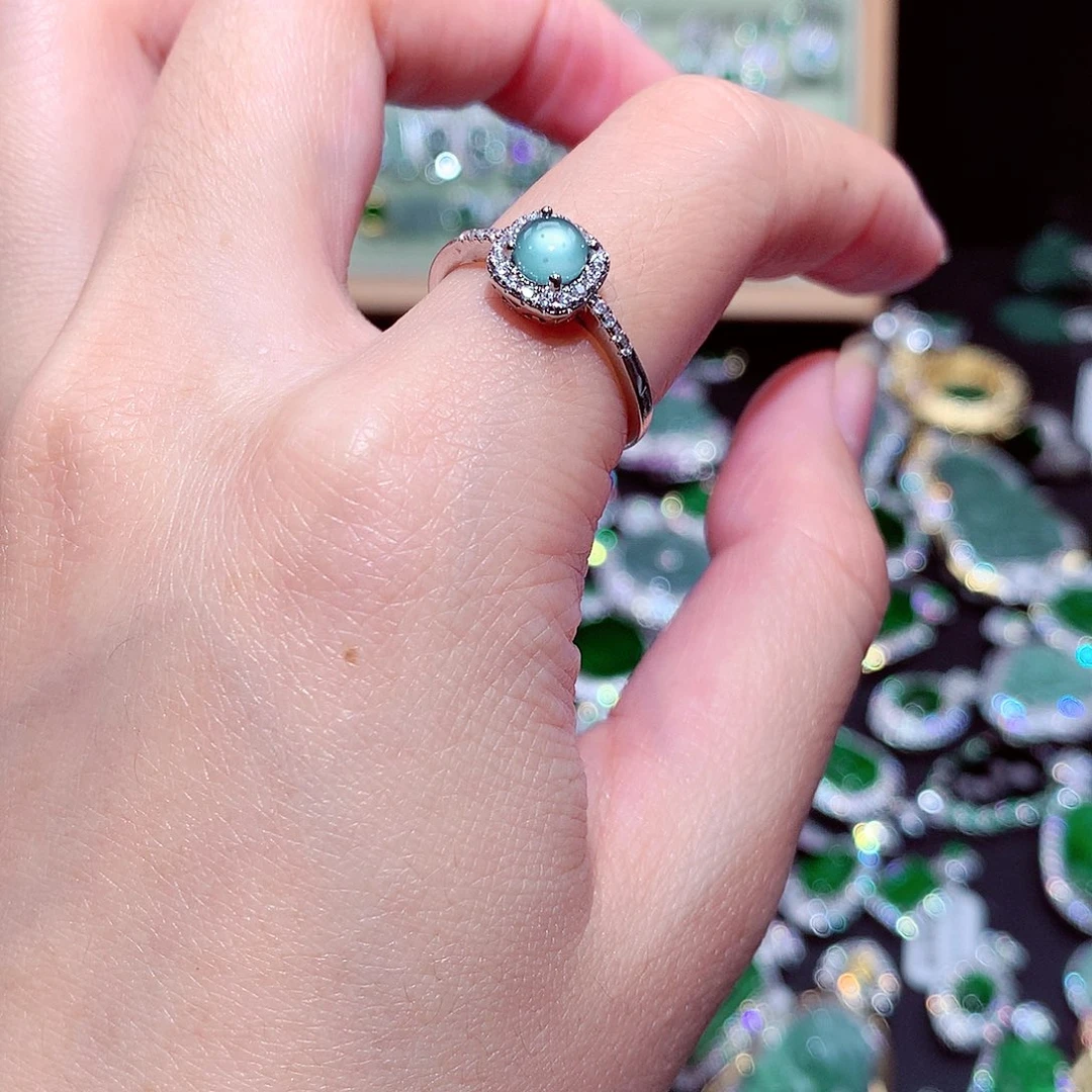 【闪购商品】翡翠吊坠(不含链)未镶嵌