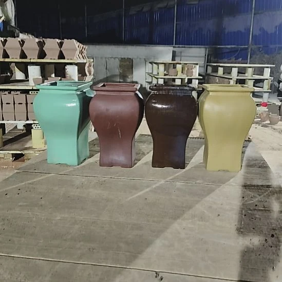 大肚四方高25口径12素1黄1绿1粽1共四个瑕