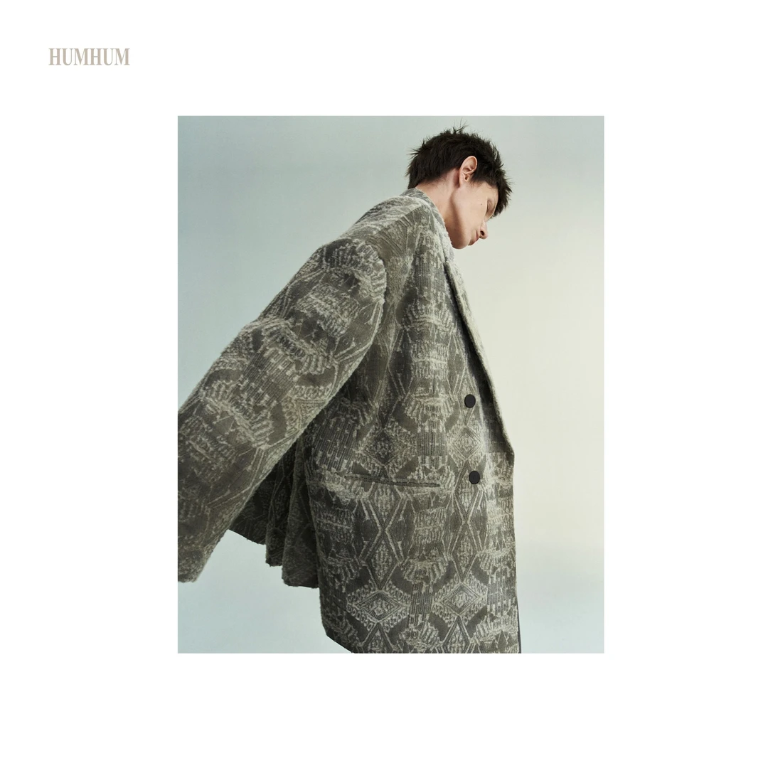 HUMHUM | 超级大系列定制浮雕磨毛肌理感廓形短外套