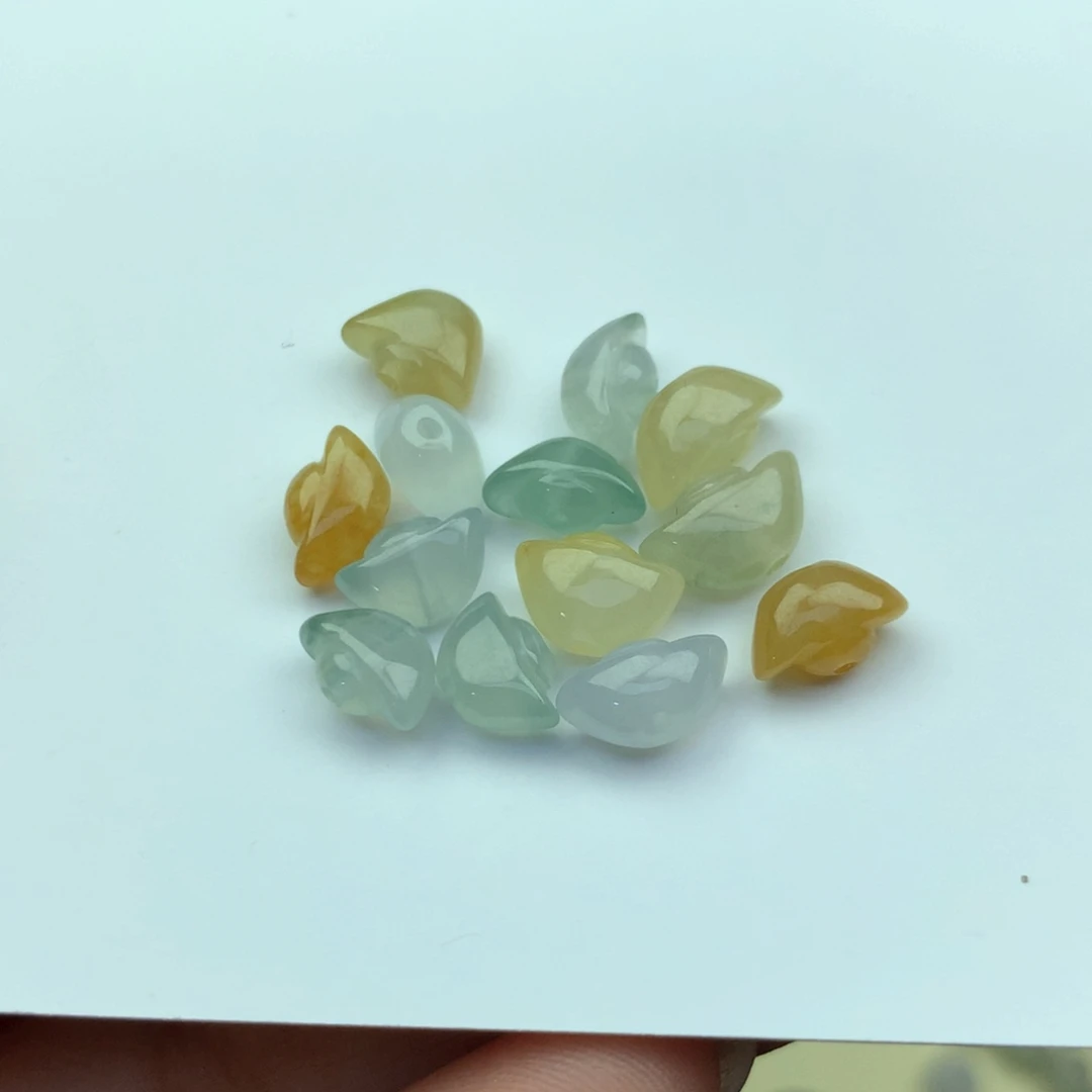 翡翠未镶嵌吊坠(不含链)元宝任意挑选一个80