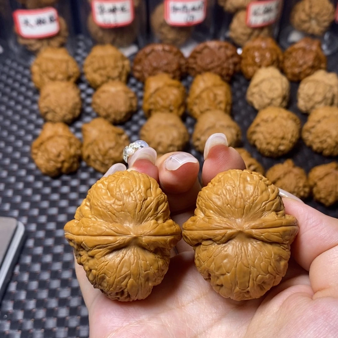 文玩核桃吊坠全品元宝42.8