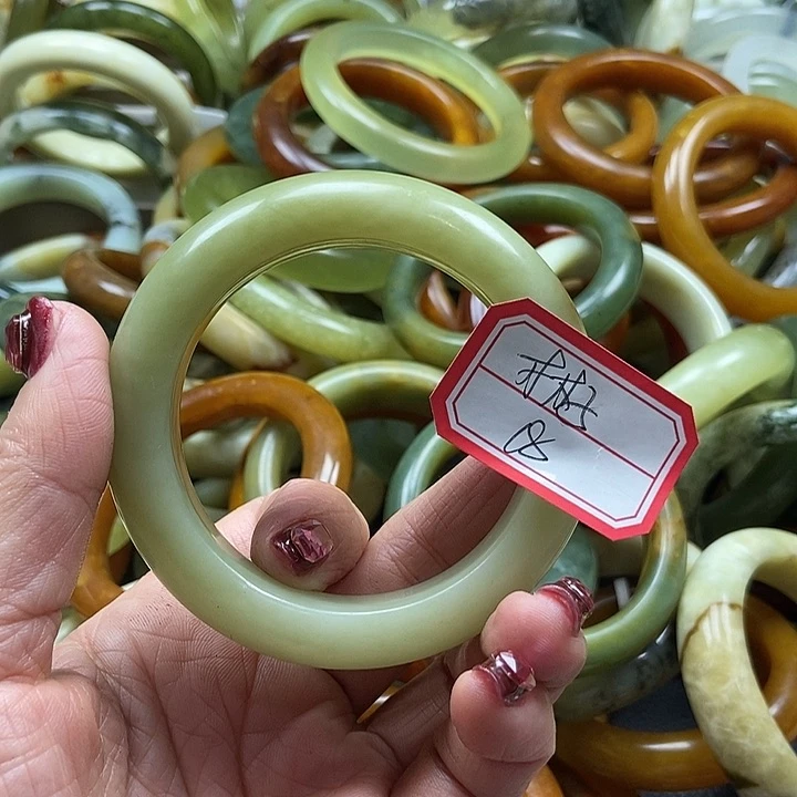 蛇纹石玉手镯未镶嵌林*