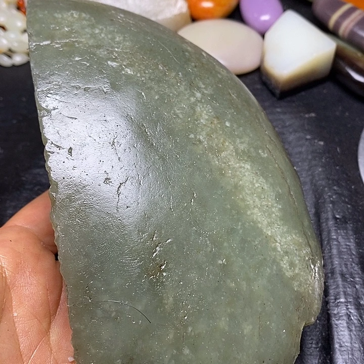 未镶嵌和田玉摆件