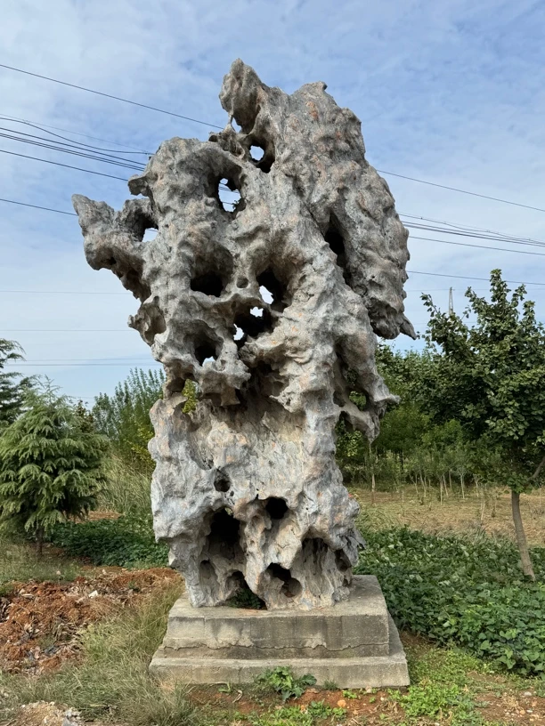 灵璧石天然毛石，下单前和客服沟通，不确认一律作费，以实物为准。