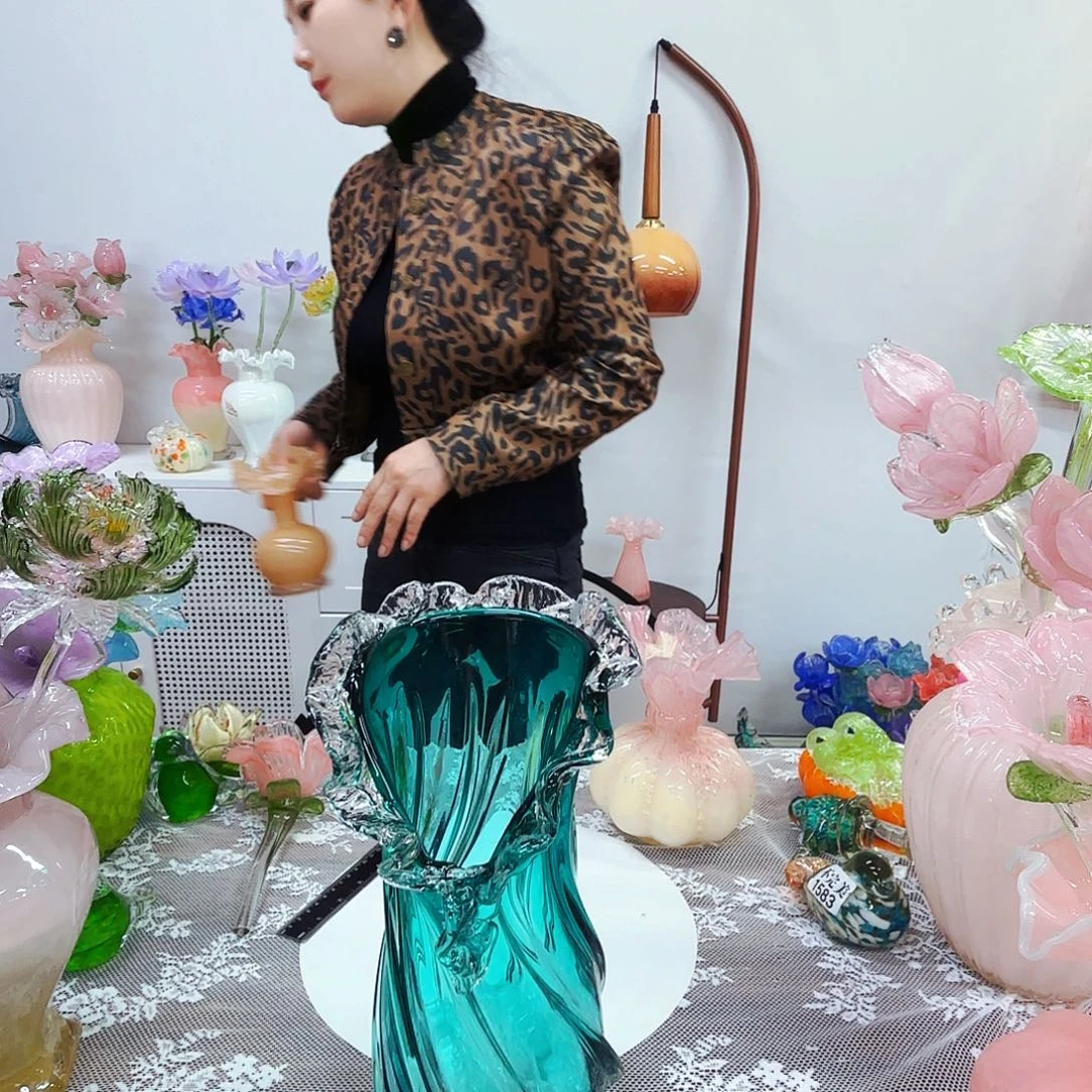 琉璃花瓶器艺术品
