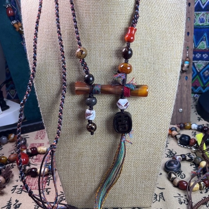 玛瑙/玉髓未镶嵌颈饰