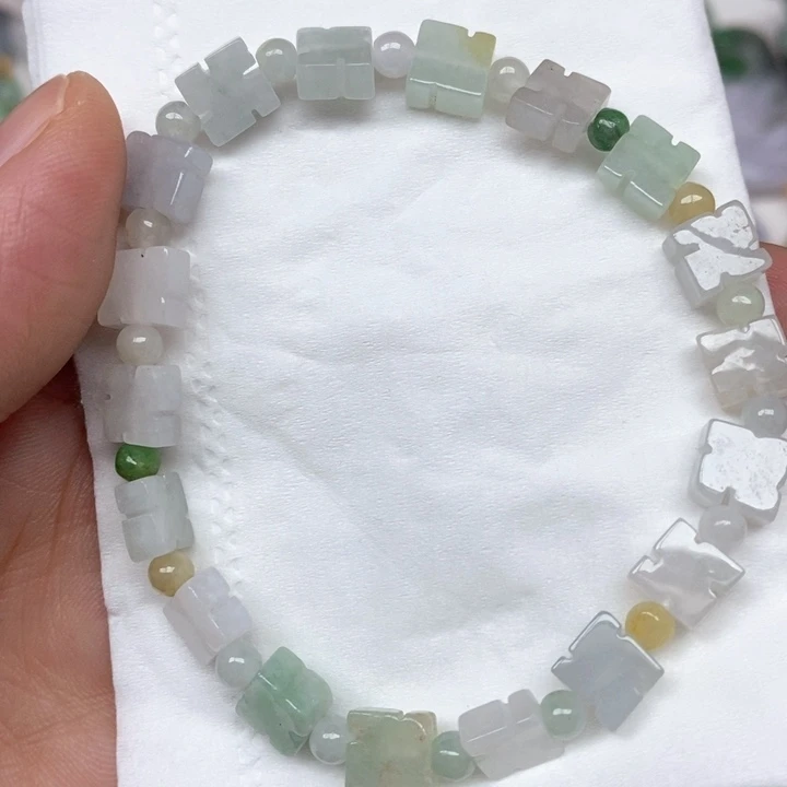 翡翠未镶嵌颈饰10号