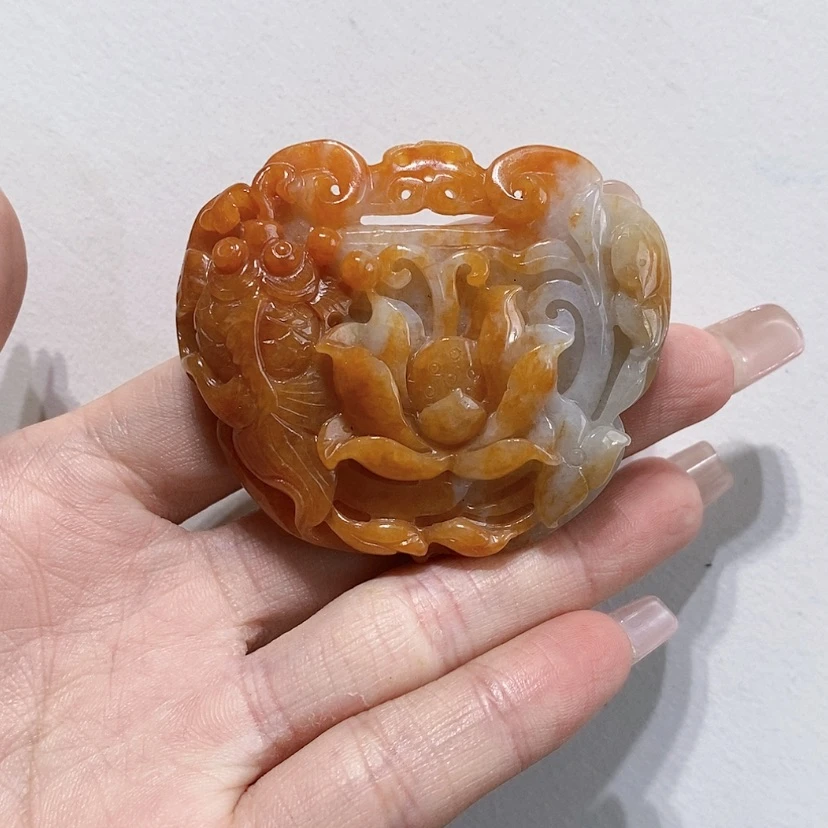 【闪购商品】翡翠未镶嵌颈饰