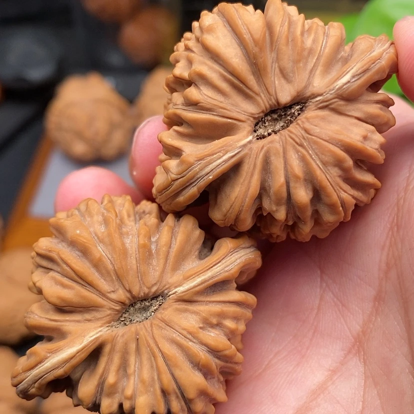 【闪购商品】文玩核桃把件平谷楼全品45