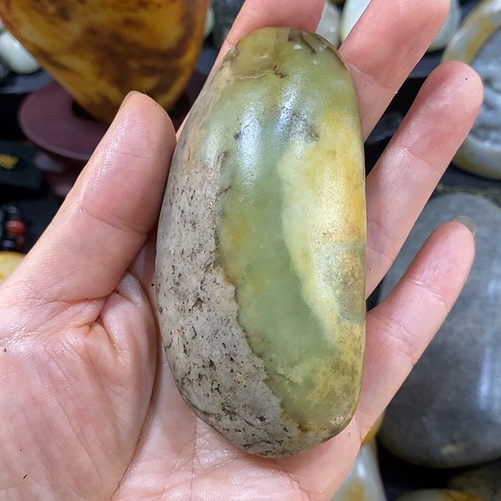 未镶嵌和田玉（糖玉）挂件