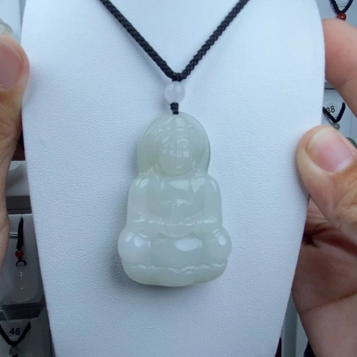 听***雨颈饰未镶嵌石英质玉