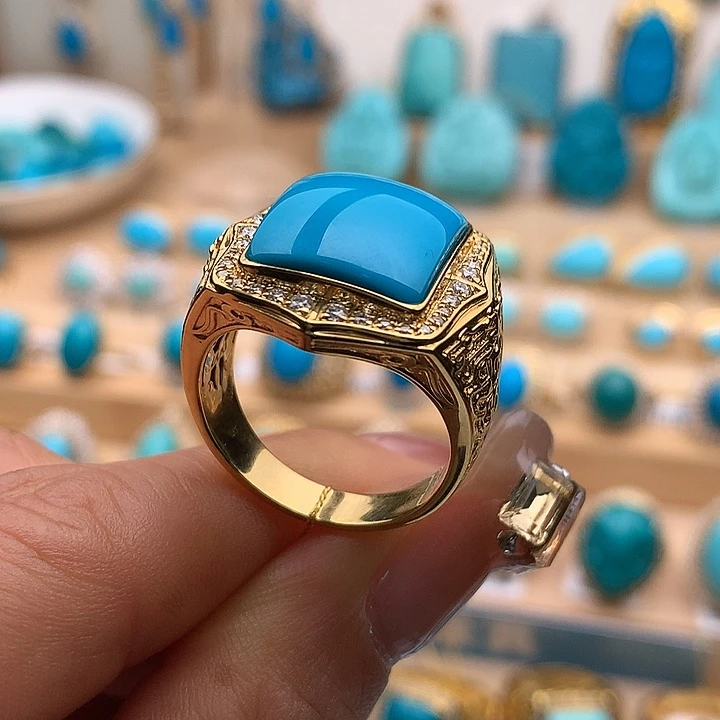 绿松石18K金镶嵌珠宝奇石