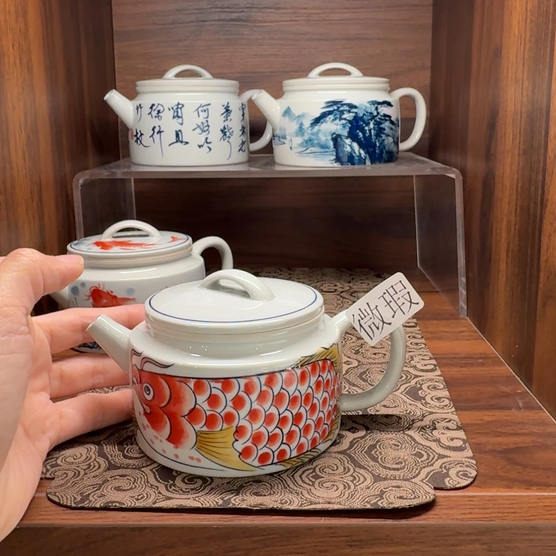 釉下手绘茶具微瑕