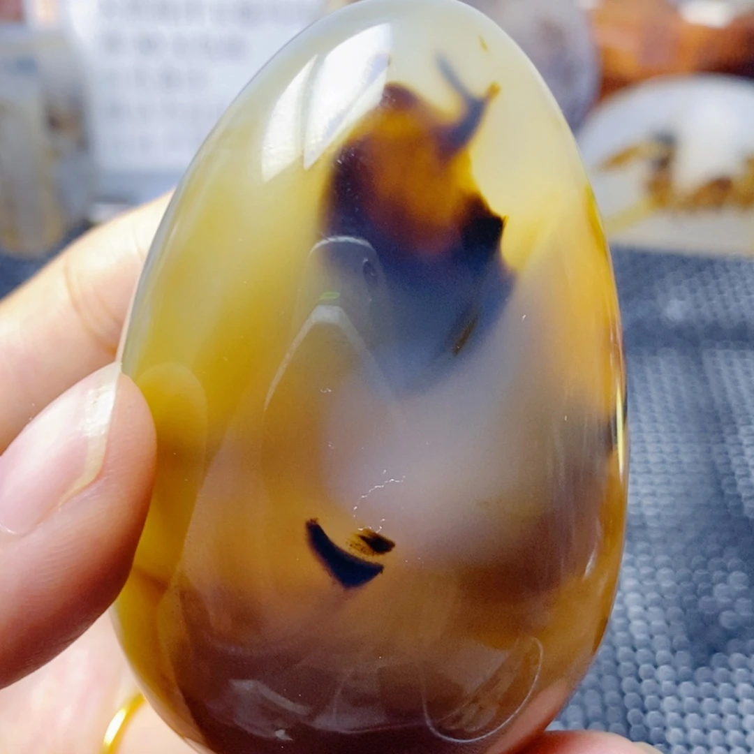 玛瑙/玉髓未镶嵌珠宝奇石