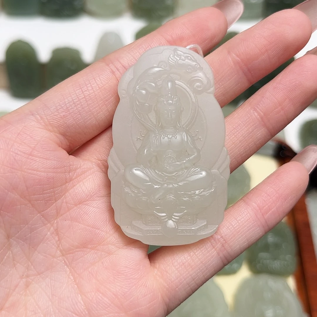 和田玉颈饰未镶嵌紫*