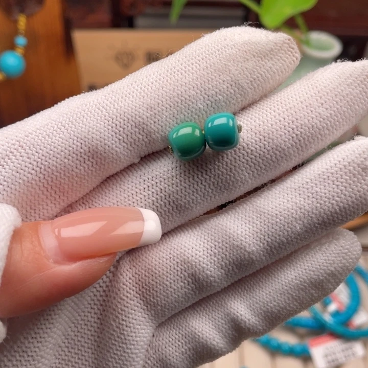 绿松石未镶嵌珠宝奇石8.1