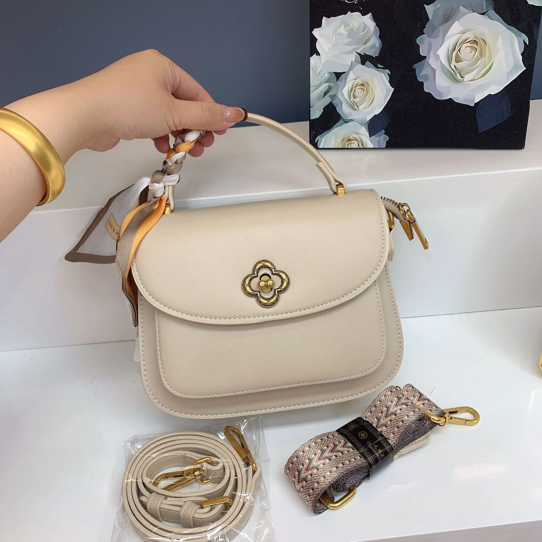 上班通勤小方包手提包2025春夏新款轻奢法式复古时尚百搭斜挎包小