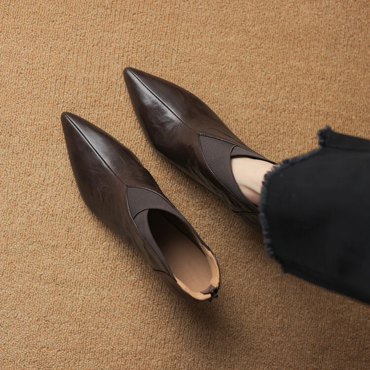 头层羊皮5cm短靴女春秋单靴V口及踝靴复古尖头中跟舒适粗跟裸靴女