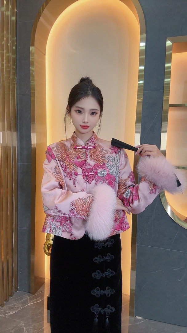 3308新国潮立体刺绣毛毛拼接外套2