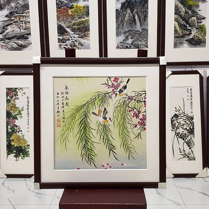 国画手绘作品带框发货65*65