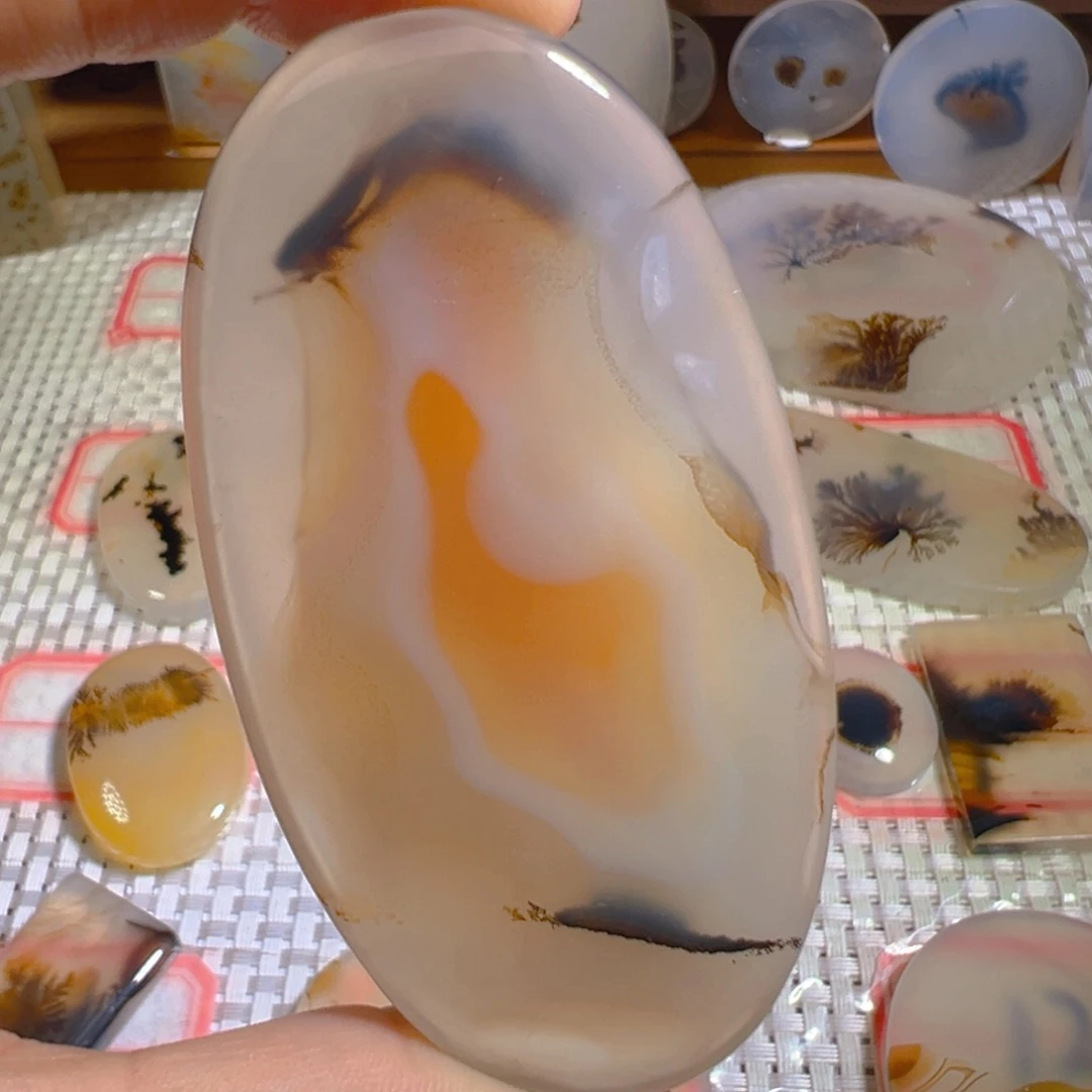 玛瑙/玉髓未镶嵌颈饰