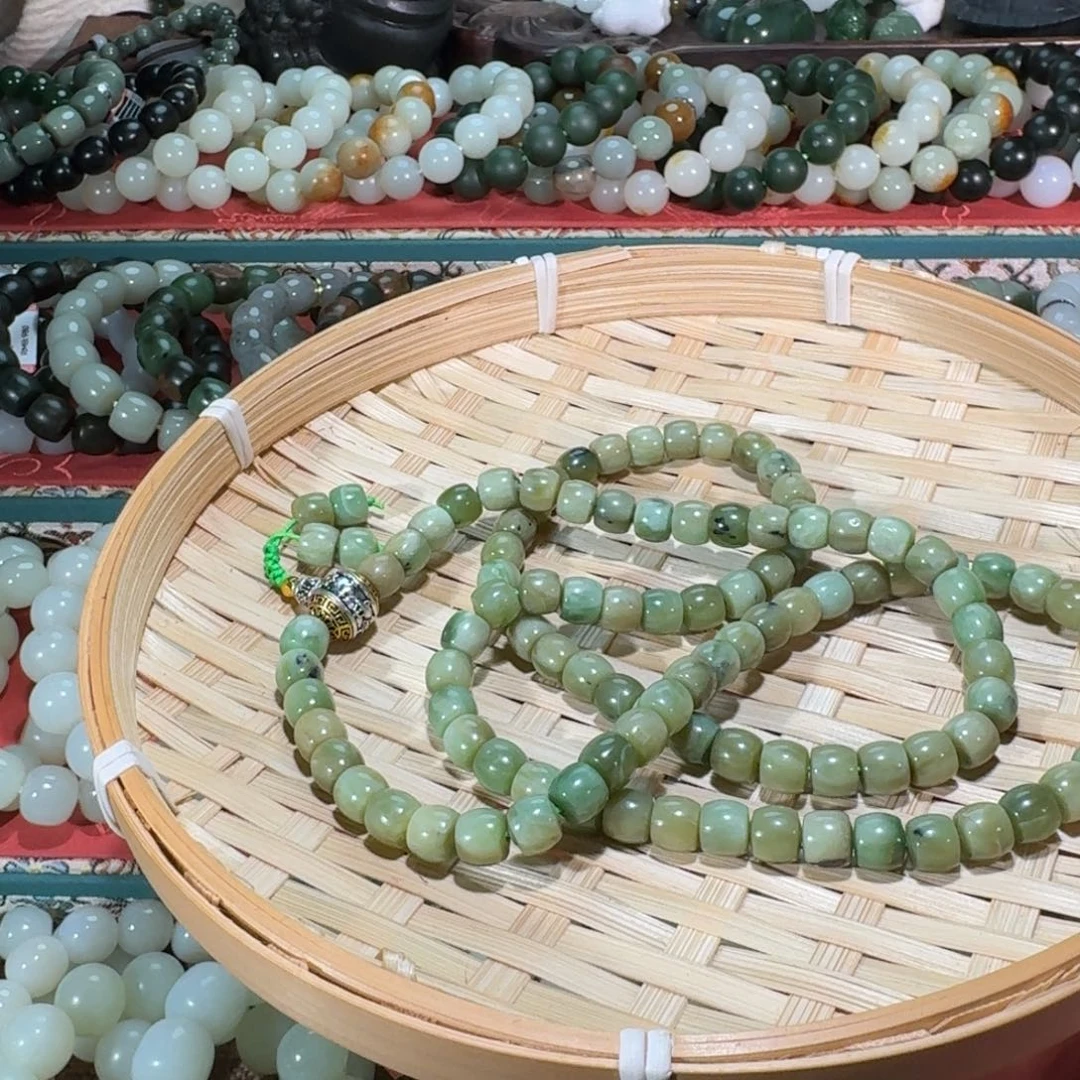 和田玉未镶嵌手链