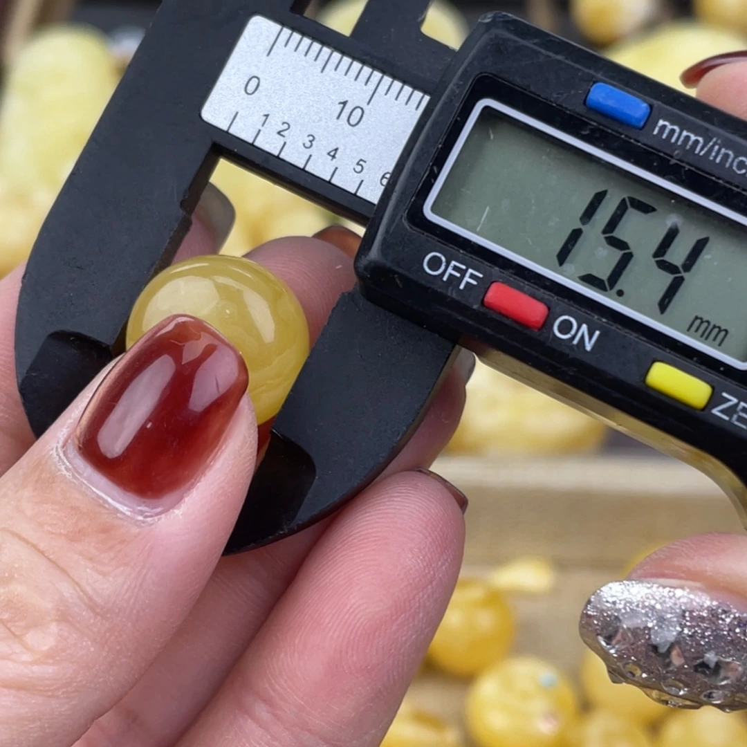 裸石虫珀未镶嵌微瑕235