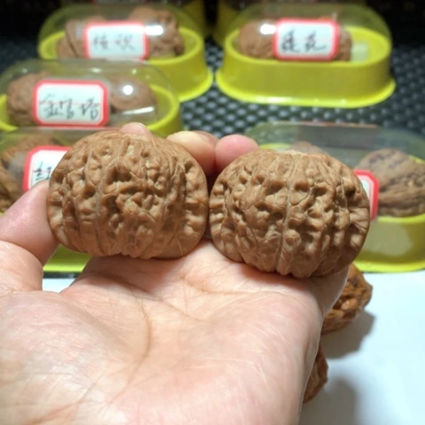 吊坠文玩核桃血麒麟精配