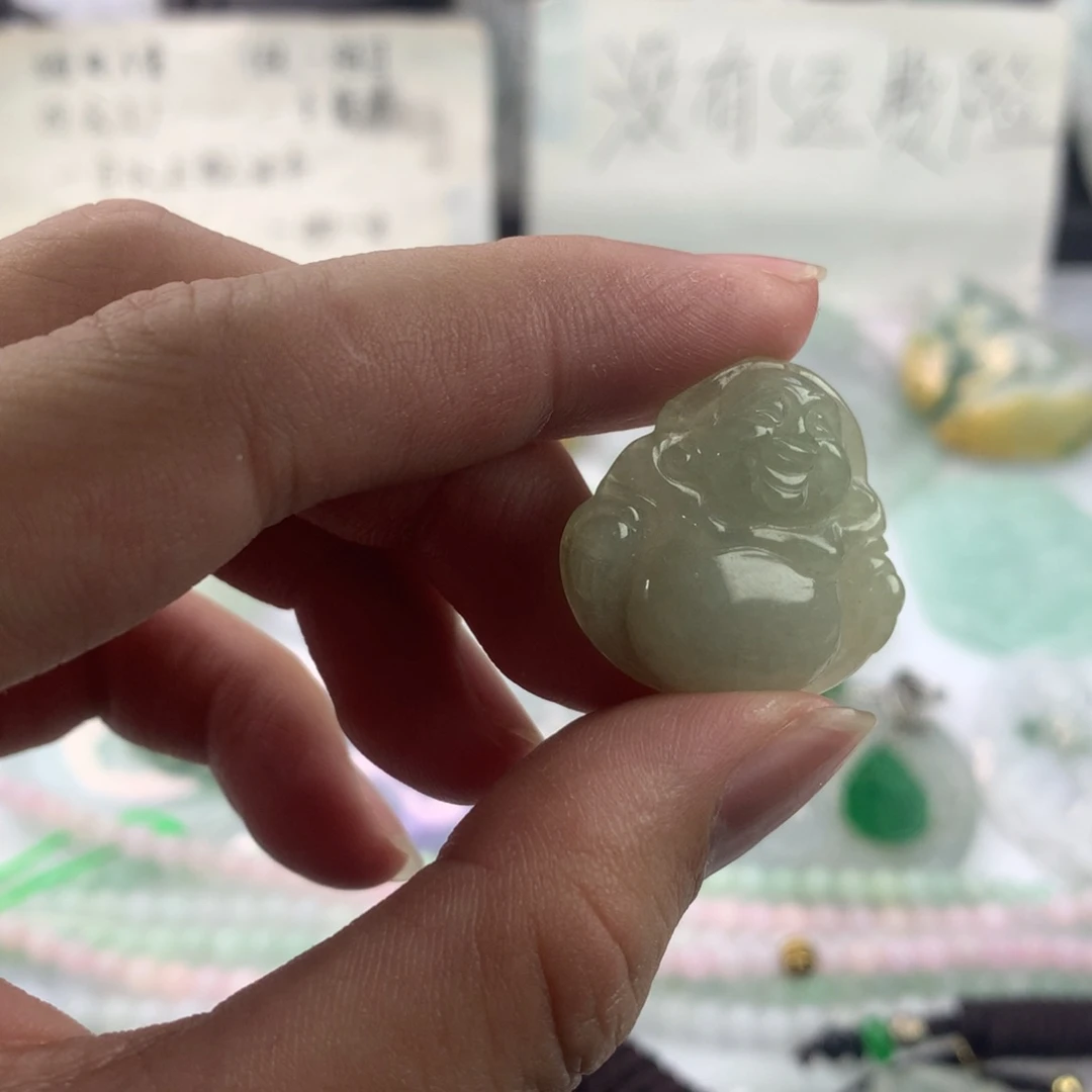 翡翠颈饰未镶嵌－