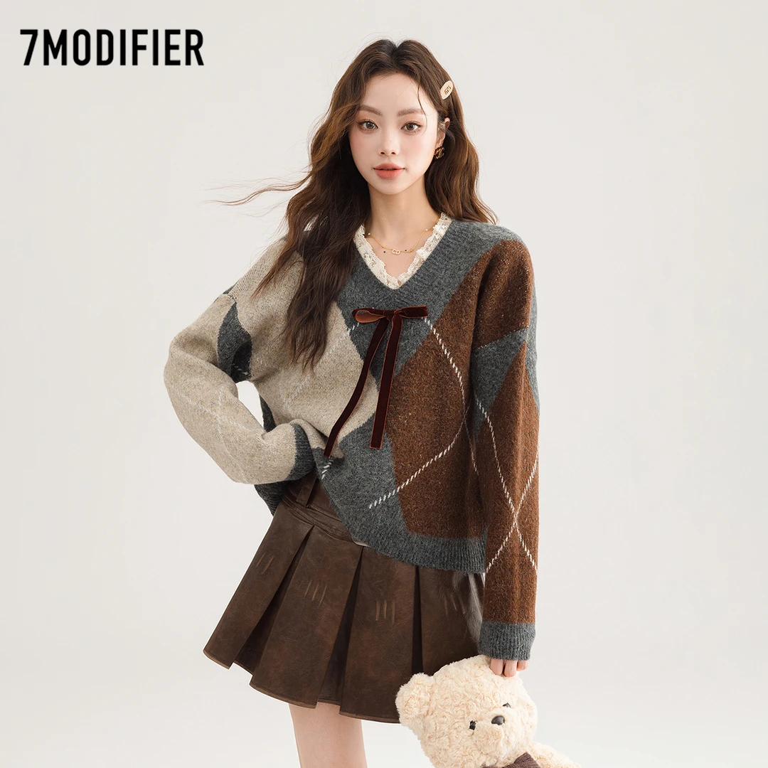 拉夏贝尔7M2025年气质蕾丝边V领蝴蝶结菱格设计宽松百搭毛衣上衣