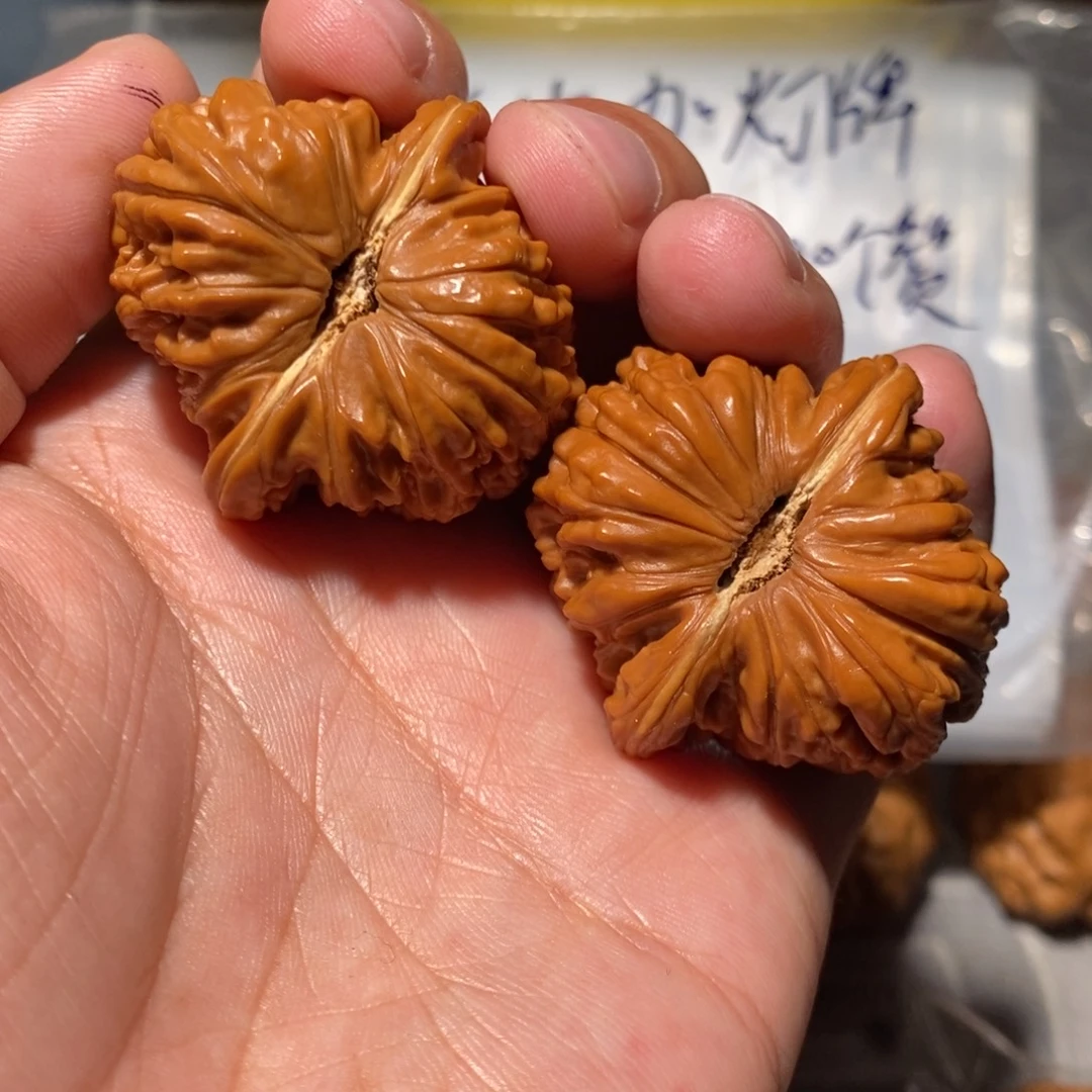 文玩核桃把件056拱桥楼39+40尺头货对