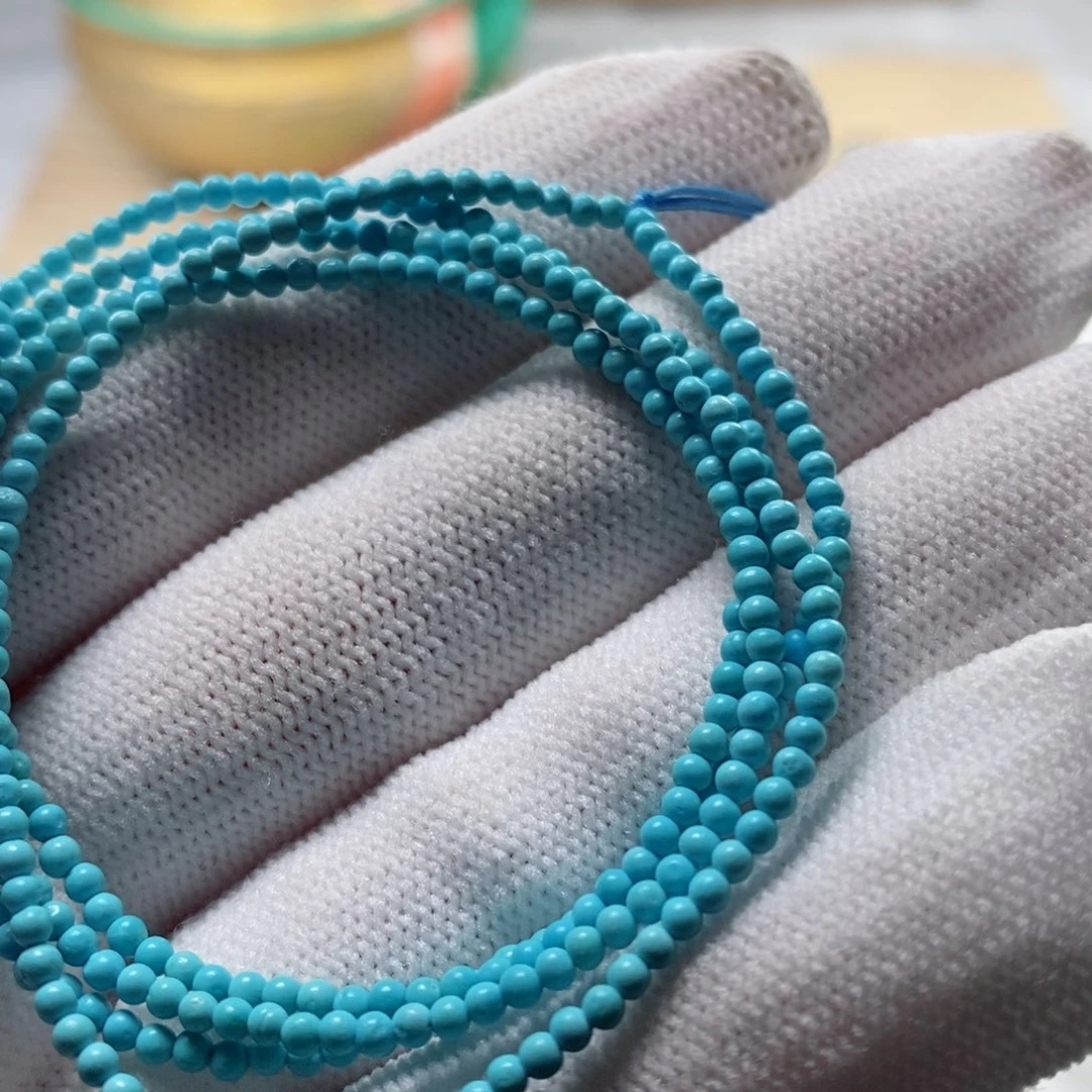 绿松石颈饰未镶嵌小***休