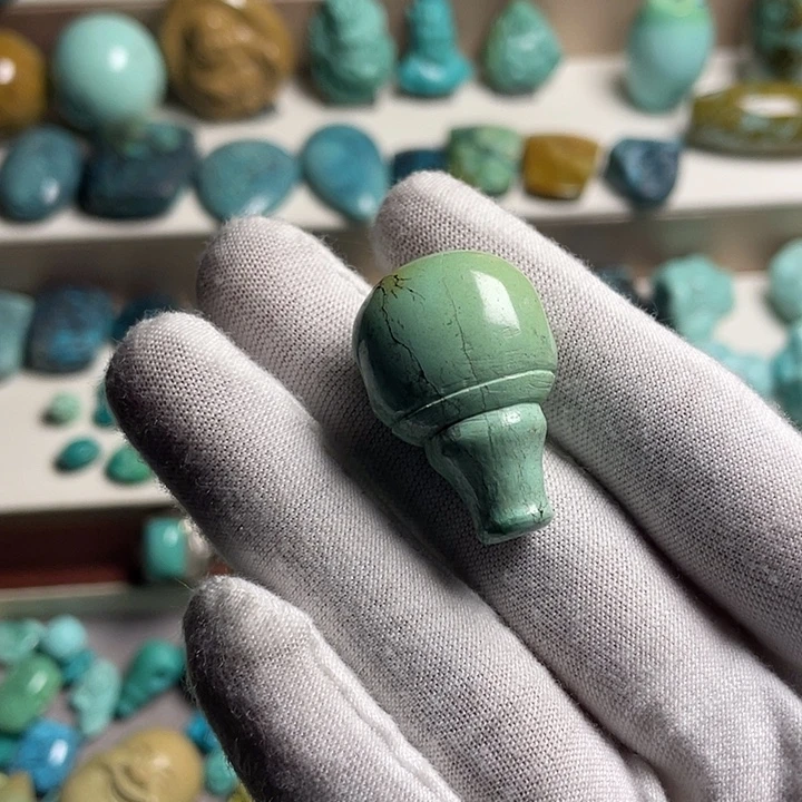 绿松石未镶嵌绿松石