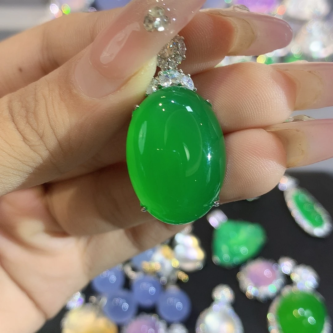 茵****玛瑙/玉髓银S925镶嵌颈饰