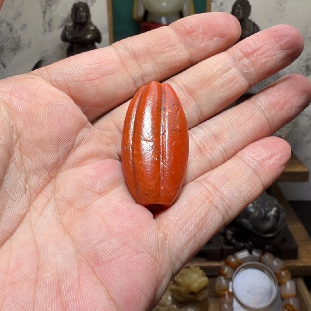 用***6南红玛瑙未镶嵌颈饰