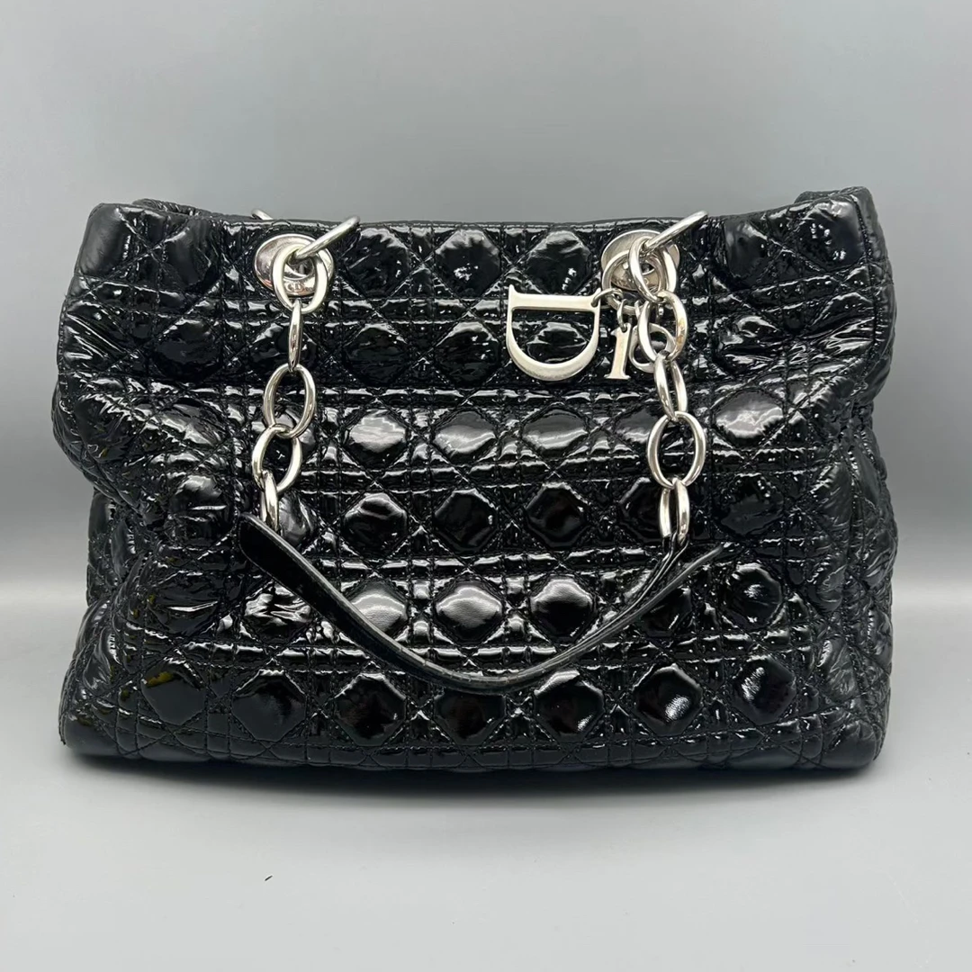 95新 DIOR/迪奥 Dior黑色漆皮藤格纹链条包 06285