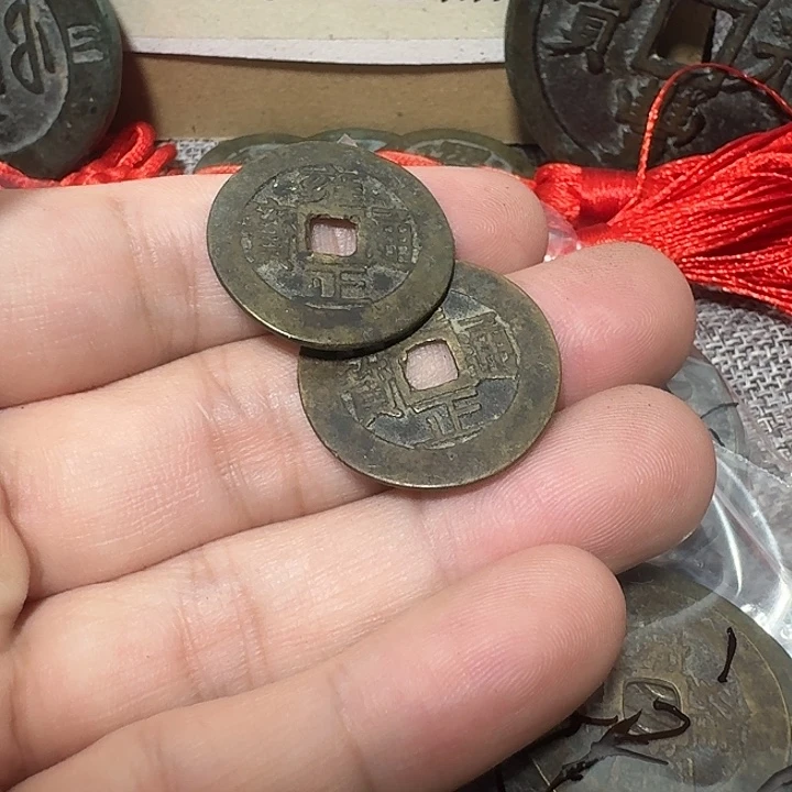老***外铜现代工艺品花钱