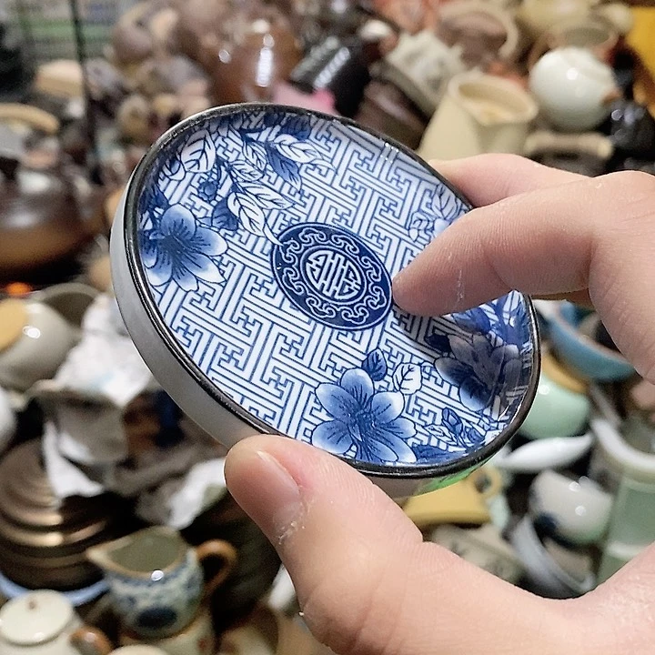 瓷片荷花的一种色彩和颜色一样了