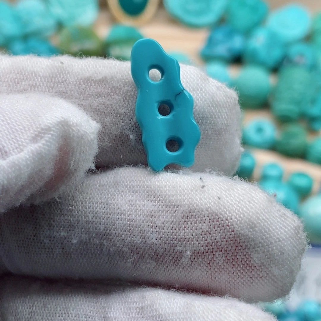 绿松石未镶嵌天然原矿绿松石