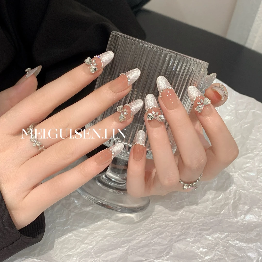 【天鹅湖】法式长款纯手工穿戴甲2025新款闪钻纯手作高级显白美甲贴