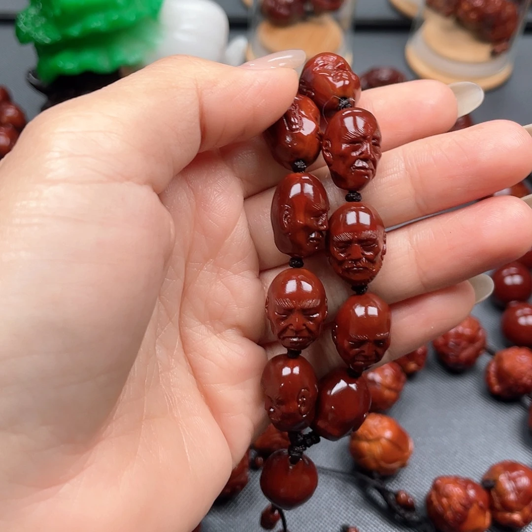 用***7橄榄核手串十八罗汉
