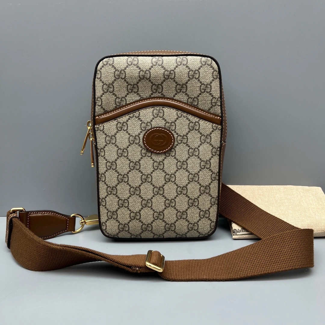 99新 GUCCI/古驰 新款棕色老花胸包 单肩斜挎包尺寸15*23 SV14120