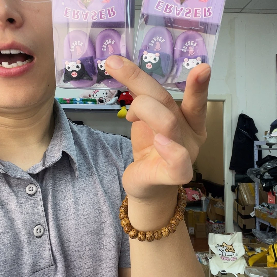 PU化妆包等产品和